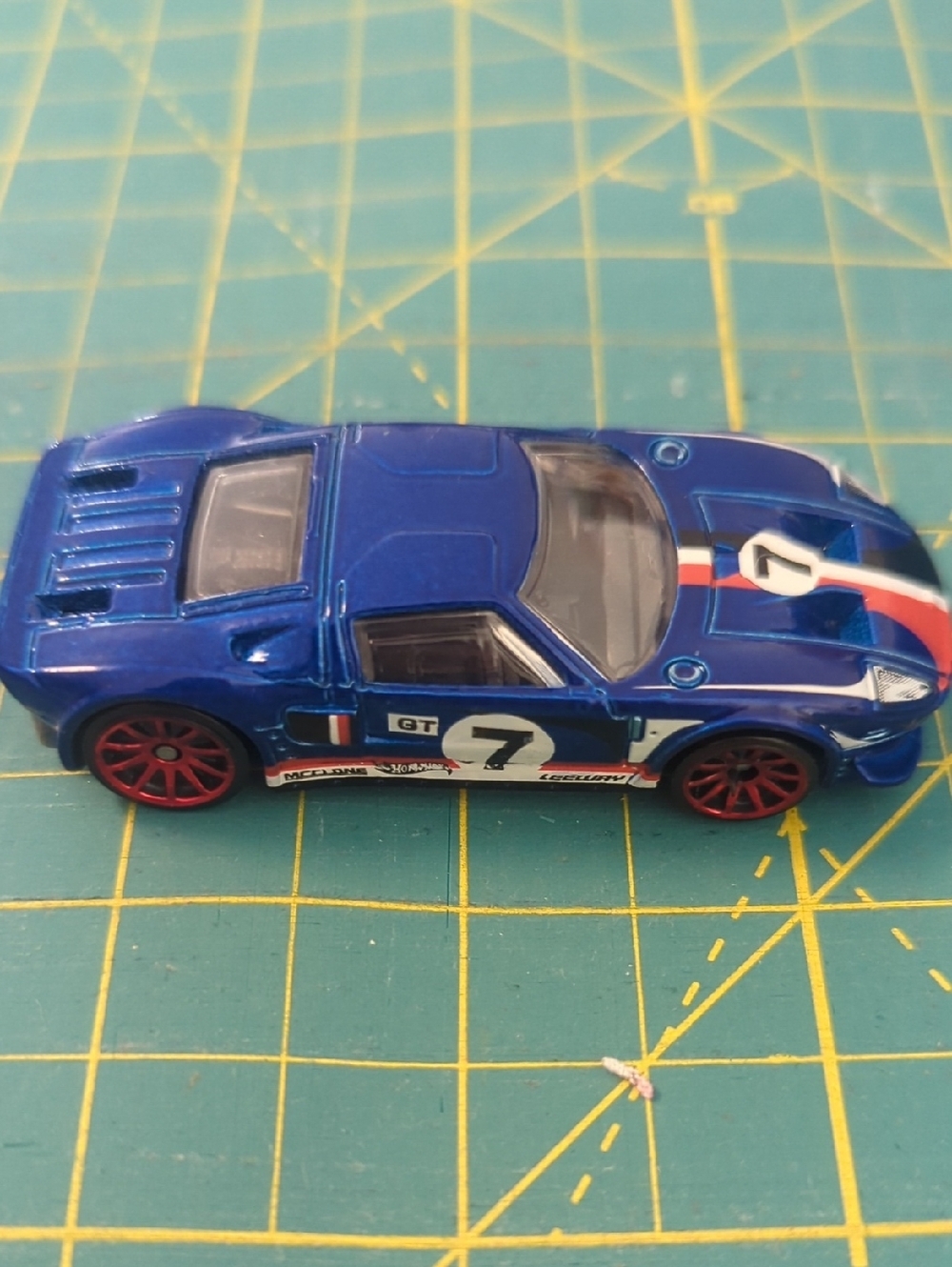 2011 Hot Wheels Ford GT LM die-cast car Thrill Racers - Raceway series